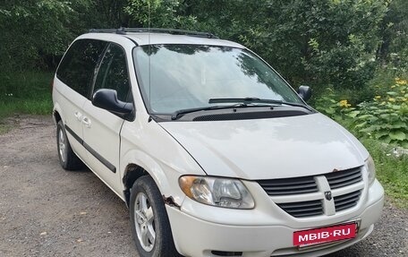 Dodge Caravan IV, 2005 год, 400 000 рублей, 2 фотография