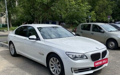 BMW 7 серия, 2012 год, 2 550 000 рублей, 3 фотография