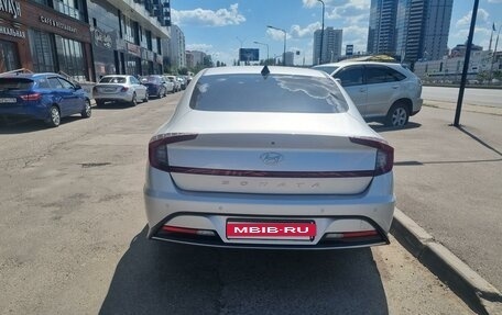 Hyundai Sonata VIII, 2021 год, 3 000 000 рублей, 3 фотография