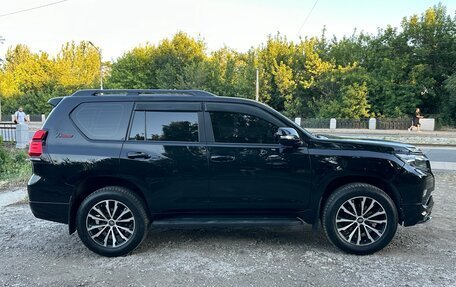 Toyota Land Cruiser Prado 150 рестайлинг 2, 2020 год, 6 200 000 рублей, 5 фотография