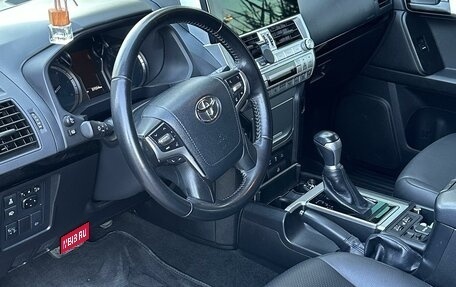 Toyota Land Cruiser Prado 150 рестайлинг 2, 2020 год, 6 200 000 рублей, 7 фотография