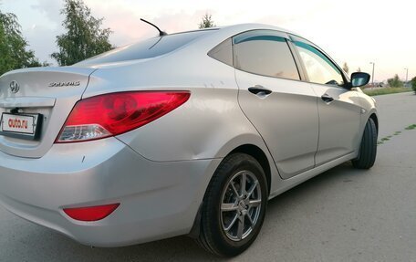 Hyundai Solaris II рестайлинг, 2012 год, 680 000 рублей, 2 фотография