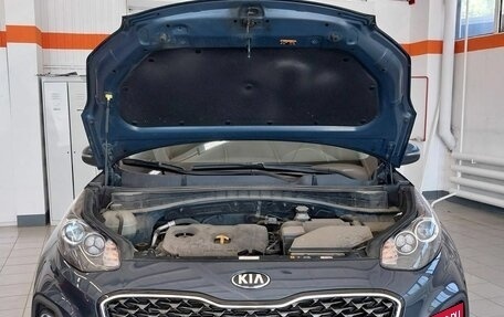 KIA Sportage IV рестайлинг, 2021 год, 2 760 000 рублей, 14 фотография