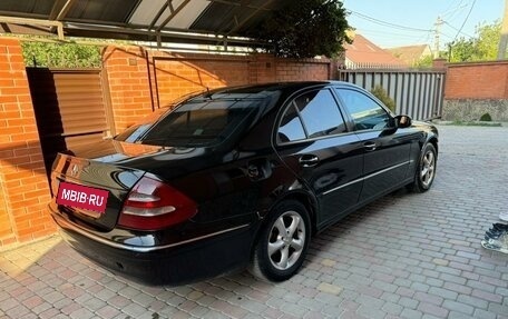 Mercedes-Benz E-Класс, 2003 год, 500 000 рублей, 4 фотография