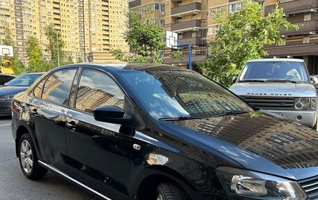 Volkswagen Polo VI (EU Market), 2011 год, 820 000 рублей, 2 фотография