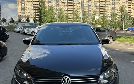 Volkswagen Polo VI (EU Market), 2011 год, 820 000 рублей, 3 фотография