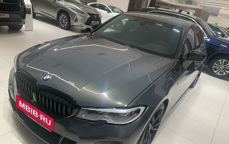 BMW 3 серия, 2019 год, 3 300 000 рублей, 9 фотография