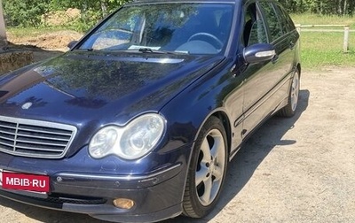 Mercedes-Benz C-Класс, 2003 год, 630 000 рублей, 1 фотография