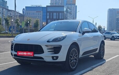 Porsche Macan I рестайлинг, 2016 год, 4 500 000 рублей, 1 фотография