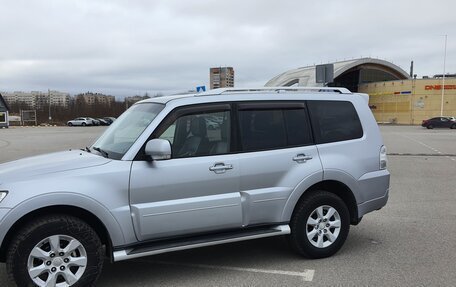 Mitsubishi Pajero IV, 2011 год, 1 980 000 рублей, 4 фотография