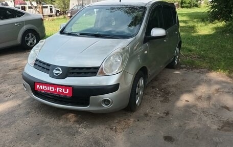 Nissan Note II рестайлинг, 2007 год, 580 000 рублей, 1 фотография