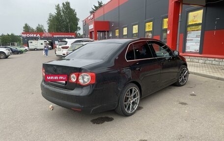 Volkswagen Jetta VI, 2006 год, 650 000 рублей, 5 фотография