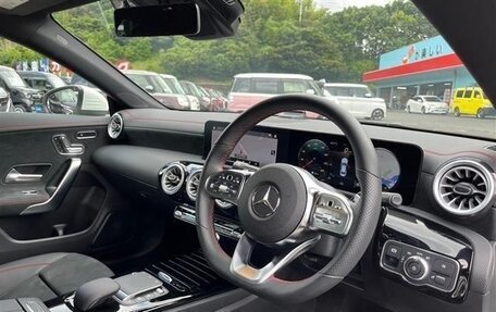 Mercedes-Benz CLA, 2021 год, 2 700 000 рублей, 10 фотография