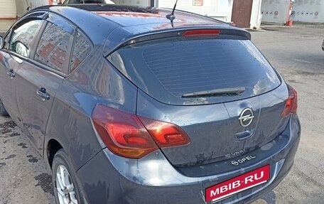 Opel Astra J, 2010 год, 590 000 рублей, 4 фотография