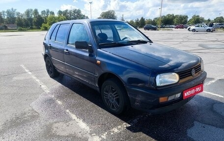 Volkswagen Golf III, 1993 год, 215 000 рублей, 1 фотография