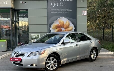 Toyota Camry, 2007 год, 1 295 000 рублей, 2 фотография