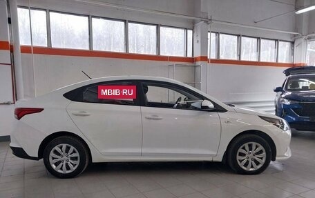 Hyundai Solaris II рестайлинг, 2020 год, 1 500 000 рублей, 6 фотография