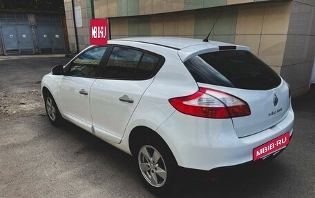 Renault Megane III, 2011 год, 820 000 рублей, 4 фотография