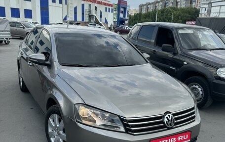 Volkswagen Passat B7, 2012 год, 927 000 рублей, 1 фотография