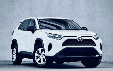 Toyota RAV4, 2023 год, 3 750 000 рублей, 1 фотография