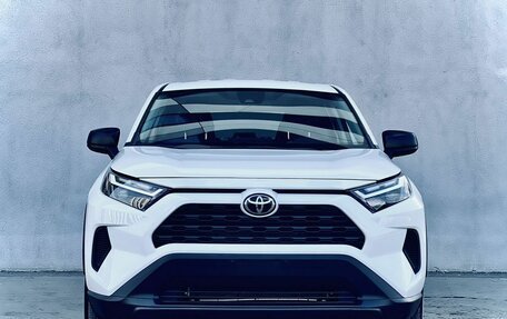 Toyota RAV4, 2023 год, 3 750 000 рублей, 3 фотография