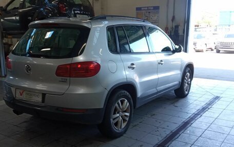 Volkswagen Tiguan I, 2014 год, 918 000 рублей, 3 фотография