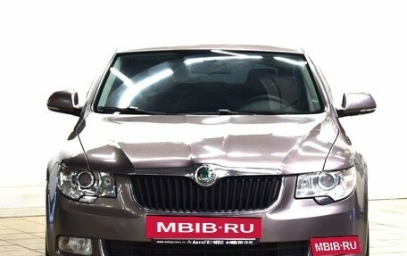 Skoda Superb III рестайлинг, 2010 год, 1 249 000 рублей, 2 фотография