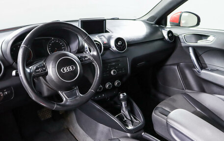 Audi A1, 2011 год, 740 000 рублей, 14 фотография