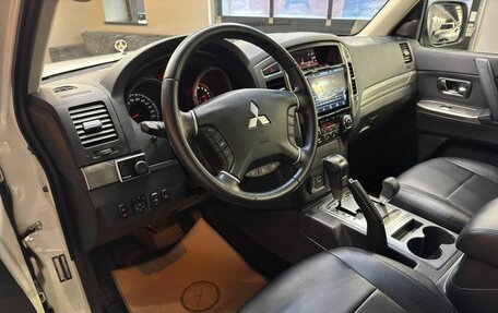 Mitsubishi Pajero IV, 2021 год, 3 999 999 рублей, 13 фотография