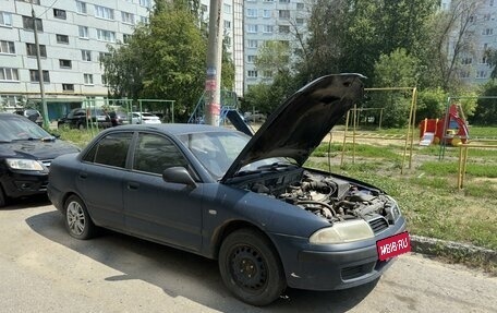 Mitsubishi Carisma I, 2001 год, 180 000 рублей, 5 фотография