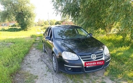 Volkswagen Jetta VI, 2009 год, 630 000 рублей, 2 фотография