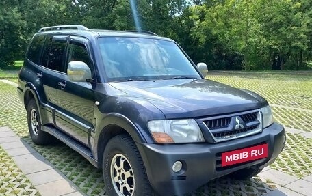 Mitsubishi Pajero III рестайлинг, 2004 год, 950 000 рублей, 3 фотография