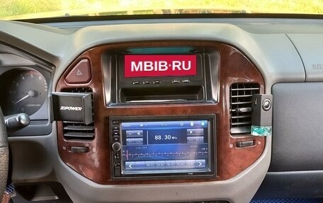 Mitsubishi Pajero III рестайлинг, 2004 год, 950 000 рублей, 13 фотография