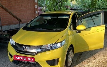 Honda Fit III, 2014 год, 1 050 000 рублей, 6 фотография