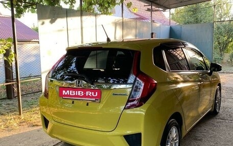 Honda Fit III, 2014 год, 1 050 000 рублей, 10 фотография