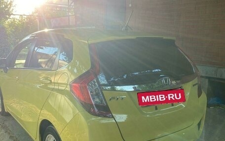 Honda Fit III, 2014 год, 1 050 000 рублей, 12 фотография