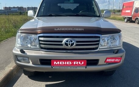 Toyota Land Cruiser 100 рестайлинг 2, 2006 год, 4 100 000 рублей, 2 фотография