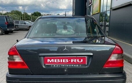 Mercedes-Benz C-Класс, 1996 год, 350 000 рублей, 3 фотография