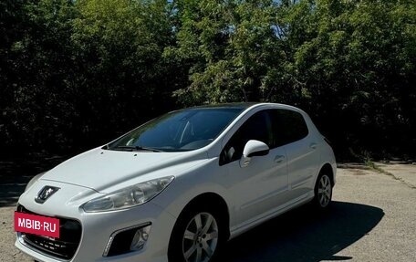 Peugeot 308 II, 2011 год, 630 000 рублей, 2 фотография