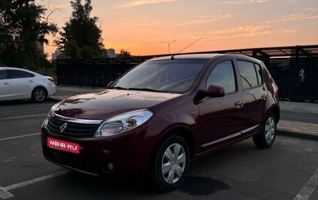 Renault Logan I, 2011 год, 320 000 рублей, 1 фотография