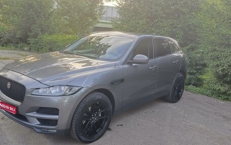 Jaguar F-Pace, 2018 год, 3 100 000 рублей, 1 фотография