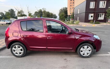 Renault Logan I, 2011 год, 320 000 рублей, 4 фотография