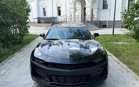 Chevrolet Camaro VI, 2022 год, 3 400 000 рублей, 3 фотография