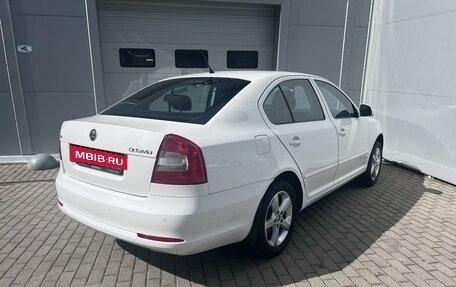 Skoda Octavia, 2011 год, 900 000 рублей, 3 фотография