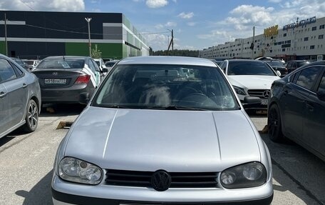 Volkswagen Golf IV, 2001 год, 375 000 рублей, 3 фотография