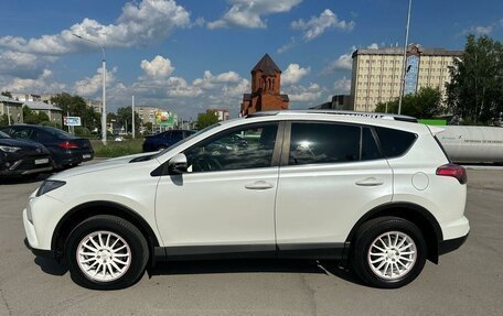 Toyota RAV4, 2015 год, 2 500 000 рублей, 4 фотография