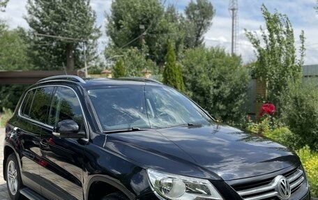 Volkswagen Tiguan I, 2011 год, 1 000 000 рублей, 3 фотография