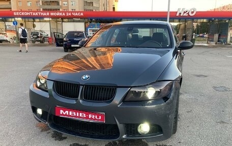 BMW 3 серия, 2005 год, 900 000 рублей, 1 фотография