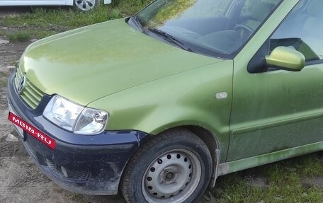 Volkswagen Polo III рестайлинг, 1999 год, 242 000 рублей, 1 фотография