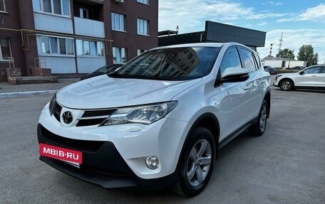 Toyota RAV4, 2014 год, 2 100 000 рублей, 6 фотография